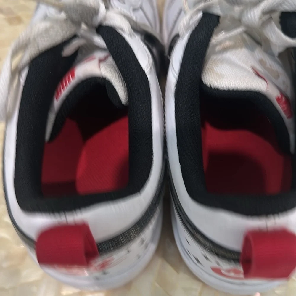 Nike Court Borough Low 2 SE Grade School 'White Very Berry'  size 6 y